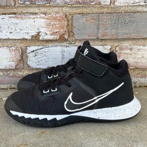 Nike Kylie Flytrap 4 Boys’ size 3